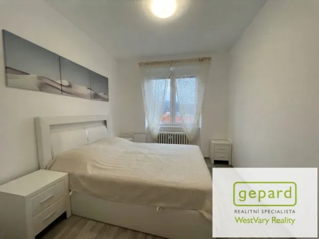Prodej bytu 3+1, Karlovy Vary, Sokolovská, 66 m2