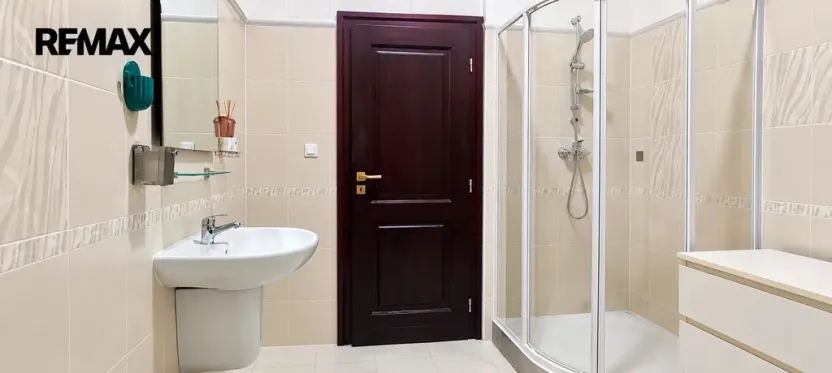 Pronájem bytu 2+1, Karlovy Vary, Lázeňská, 62 m2