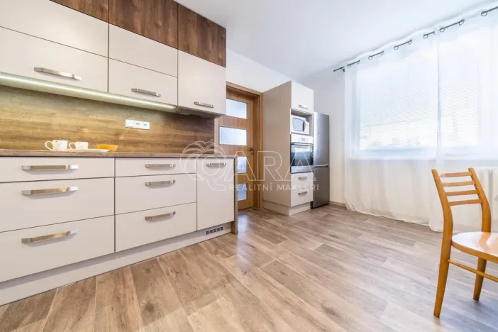 Pronájem bytu 2+1, Chrudim - Chrudim IV, Čáslavská, 66 m2