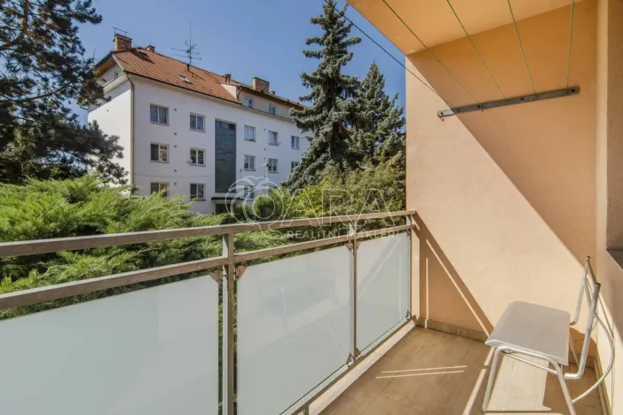 Prodej bytu 3+1, Velký Osek, Revoluční, 68 m2
