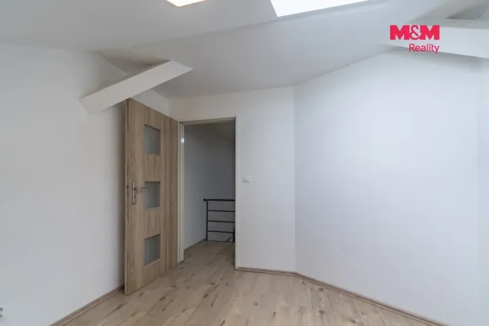 Pronájem bytu 5+1, Cheb, Svobody, 128 m2