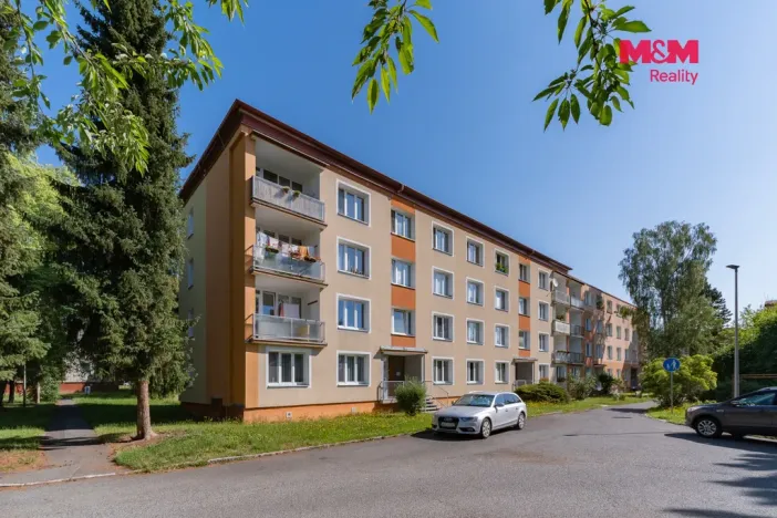 Prodej bytu 3+1, Mariánské Lázně - Úšovice, Hroznatova, 60 m2