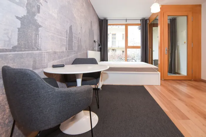 Pronájem bytu 1+kk, Praha - Žižkov, Štítného, 34 m2