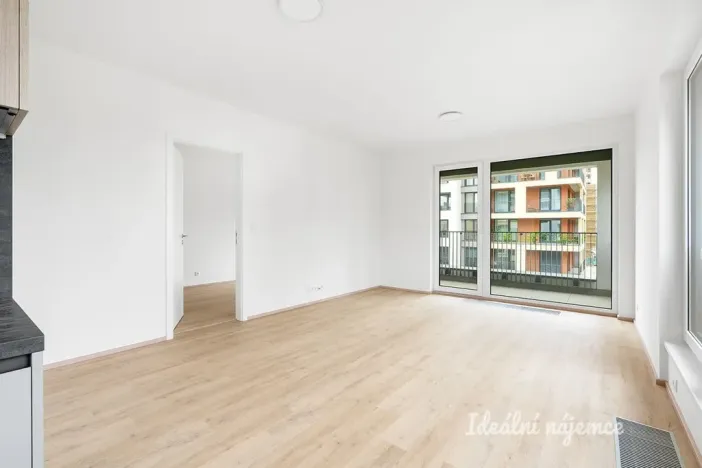 Pronájem bytu 2+kk, Praha - Hloubětín, Domalípova, 60 m2
