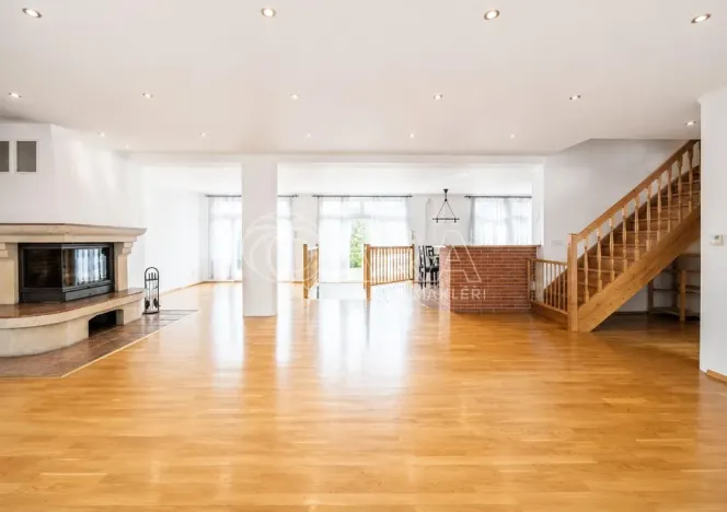 Pronájem bytu 5+kk, Praha - Žižkov, Hartigova, 200 m2