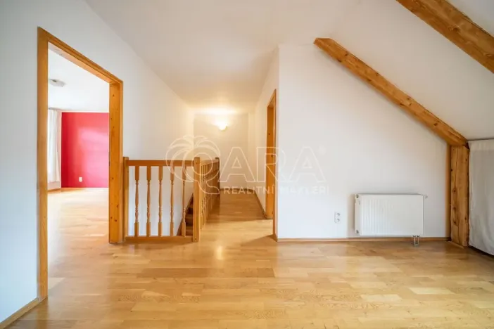 Pronájem bytu 5+kk, Praha - Žižkov, Hartigova, 200 m2