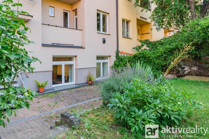 Prodej bytu 2+kk, Praha - Strašnice, Vykáňská, 55 m2