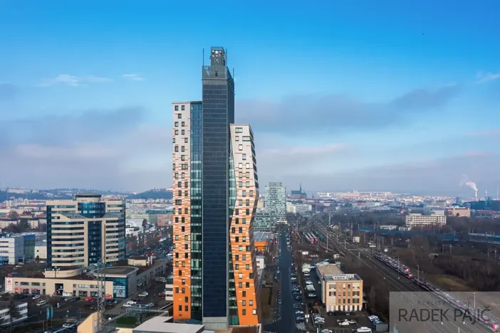 Prodej kanceláře, Brno, Pražákova, 320 m2