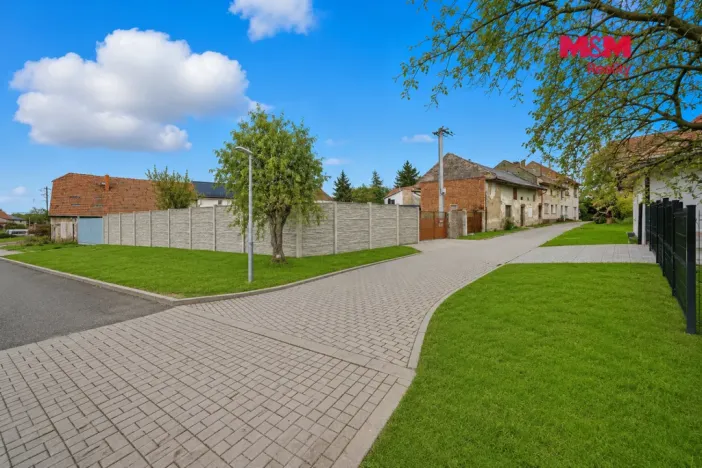 Prodej pozemku pro bydlení, Bezměrov, 843 m2