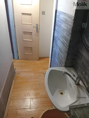 Prodej obchodního prostoru, Most, Šeříková, 39 m2