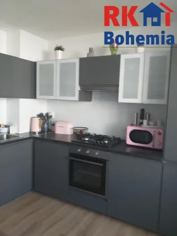 Pronájem bytu 2+1, Praha - Vršovice, Tádžická, 58 m2