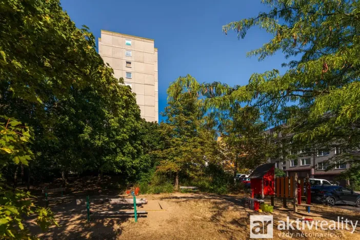 Prodej bytu 4+1, Praha - Černý Most, Šromova, 95 m2