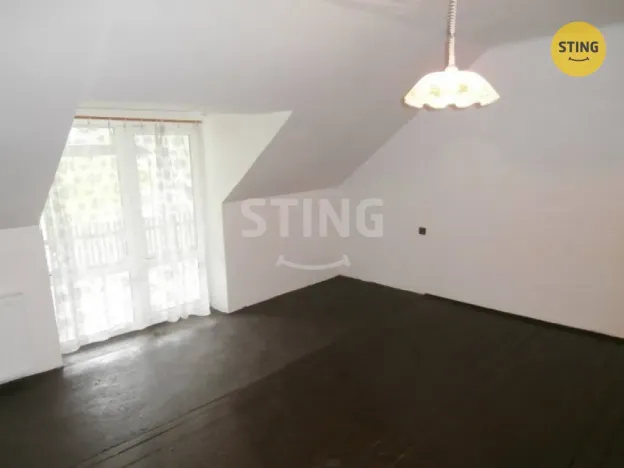 Prodej rodinného domu, Staré Město, 200 m2