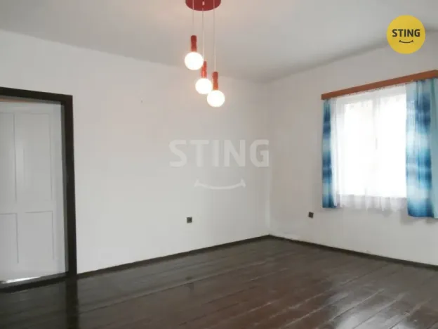 Prodej rodinného domu, Staré Město, 200 m2