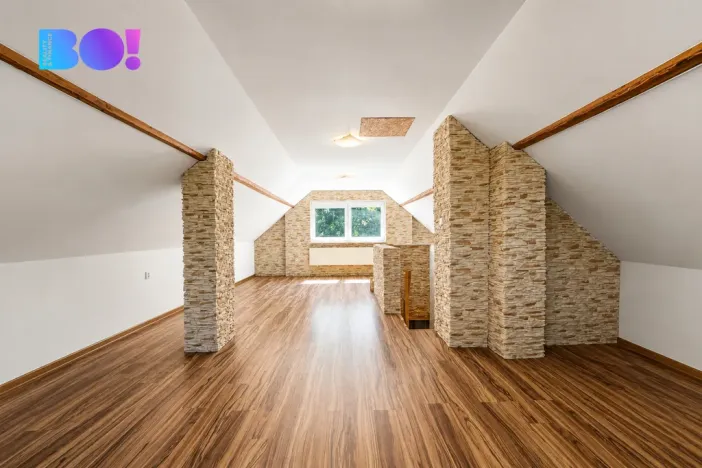 Prodej rodinného domu, Hrádek, 180 m2