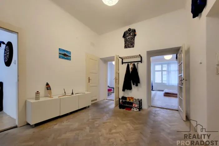 Prodej bytu 3+kk, Praha, Heřmanova, 84 m2