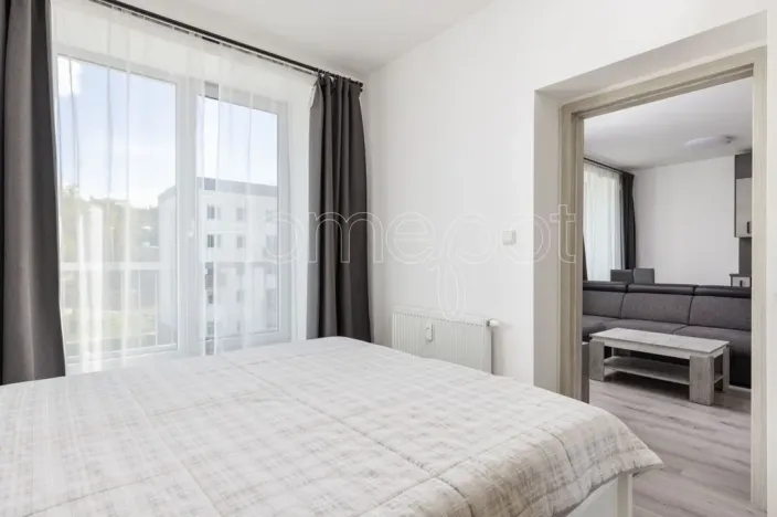 Pronájem bytu 2+kk, Milovice - Mladá, Višňová, 39 m2