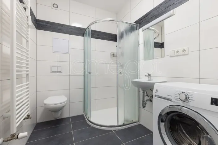 Pronájem bytu 2+kk, Milovice - Mladá, Višňová, 39 m2