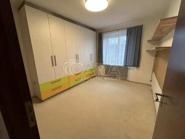 Pronájem bytu 2+1, Praha - Žižkov, Pod lipami, 53 m2