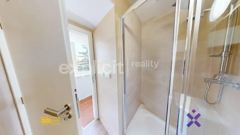 Pronájem bytu 1+kk, Zlín, Devadesátá, 30 m2