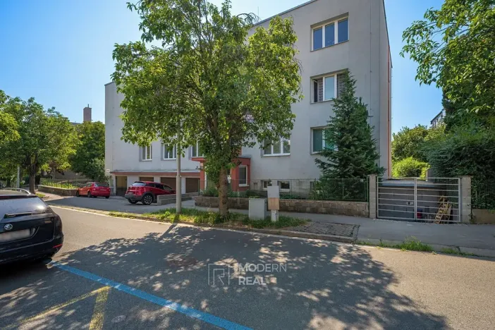 Prodej bytu 3+kk, Brno, Zdráhalova, 80 m2