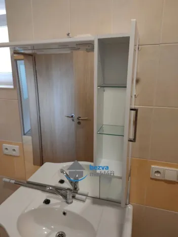 Pronájem bytu 1+kk, Skuteč, Československé armády, 35 m2