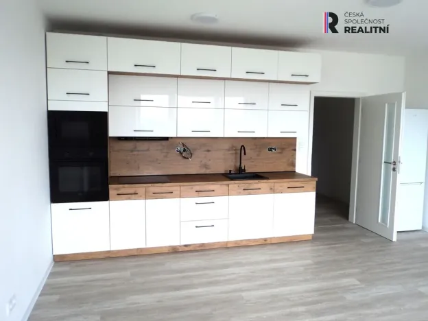 Pronájem bytu 1+kk, Velké Přílepy, 44 m2