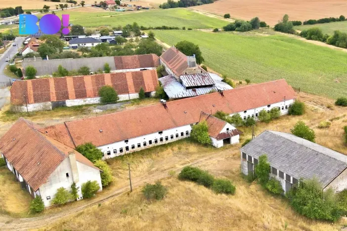 Prodej zemědělského objektu, Vícenice, 5810 m2