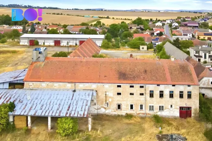 Prodej zemědělského objektu, Vícenice, 5810 m2