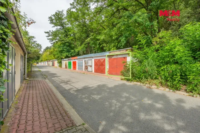 Prodej garáže, Praha - Radotín, 18 m2