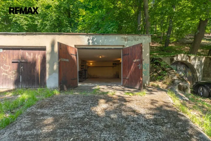 Pronájem garáže, Litvínov - Horní Litvínov, Gorkého, 25 m2