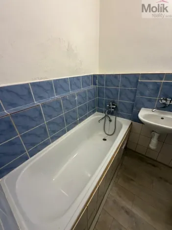 Prodej bytu 2+1, Most, tř. Budovatelů, 58 m2