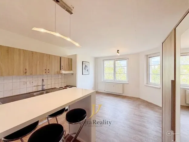 Pronájem bytu 1+kk, Olomouc, Topolová, 30 m2
