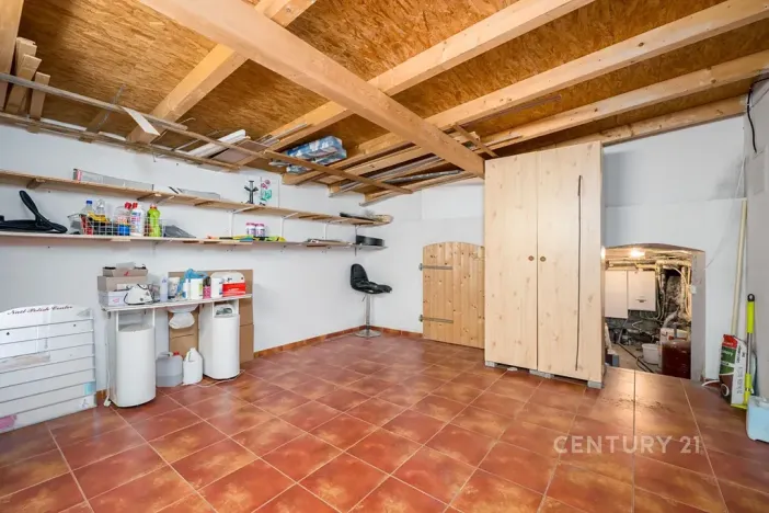 Prodej rodinného domu, Chlumec, Holubova, 241 m2