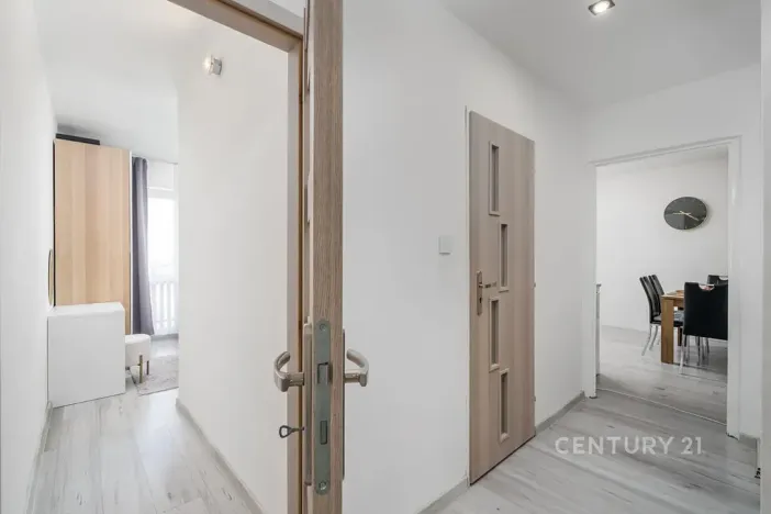 Prodej bytu 3+kk, Děčín, Oblouková, 74 m2