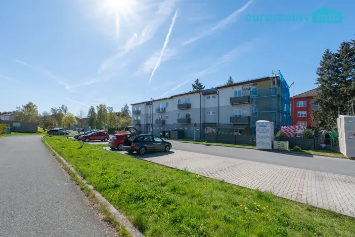 Prodej bytu 2+kk, Tachov, Na Třešňovce, 37 m2