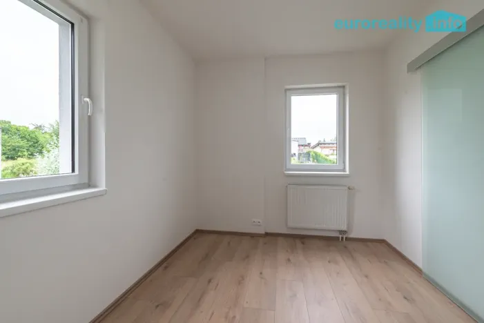 Prodej bytu 2+kk, Tachov, Na Třešňovce, 37 m2