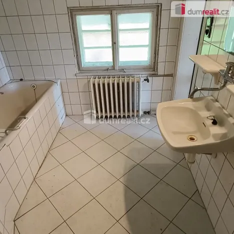 Prodej rodinného domu, Lipová, 180 m2
