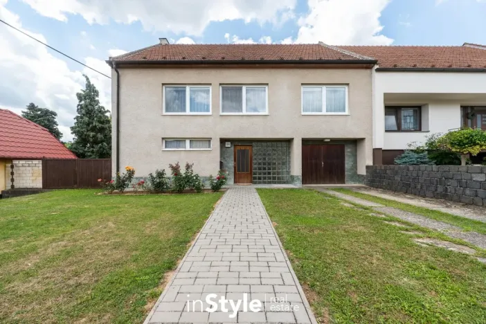 Prodej rodinného domu, Traplice, 274 m2