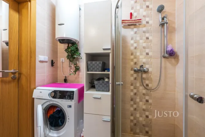 Prodej bytu 1+kk, Šakvice, Hlavní, 31 m2