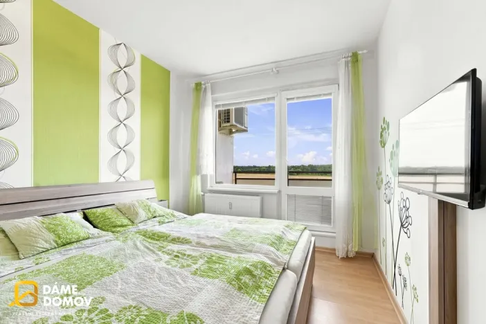 Prodej bytu 3+1, Hodonín, Jižní, 74 m2
