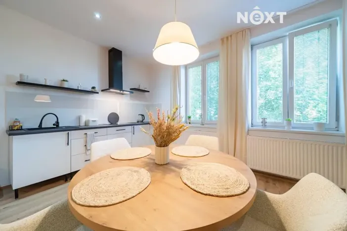 Pronájem bytu 2+kk, Karviná, Pivovarská, 60 m2