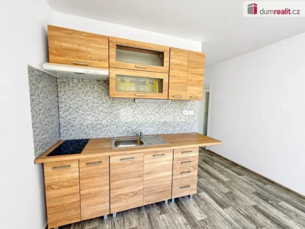 Prodej bytu 2+kk, Klášterec nad Ohří, Družstevní, 40 m2