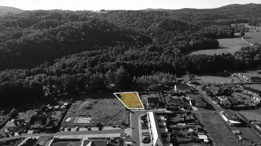 Prodej pozemku pro bydlení, Loket, Nad Hájovnou, 1080 m2