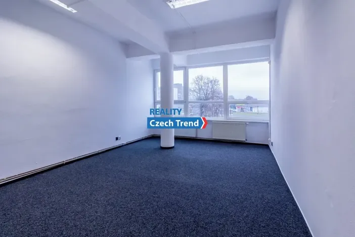 Pronájem kanceláře, Olomouc, Šlechtitelů, 50 m2