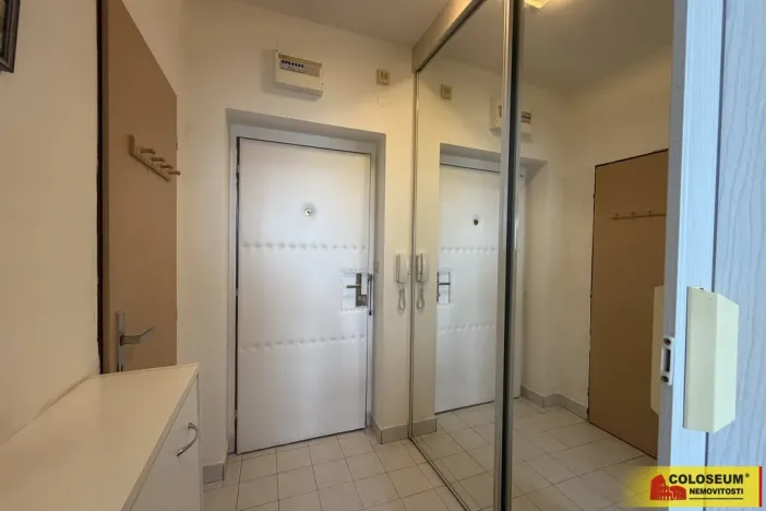 Prodej bytu 1+1, Znojmo, 37 m2