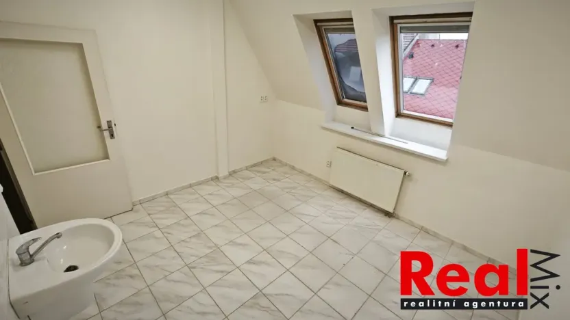 Pronájem kanceláře, Hustopeče, Mrštíkova, 12 m2