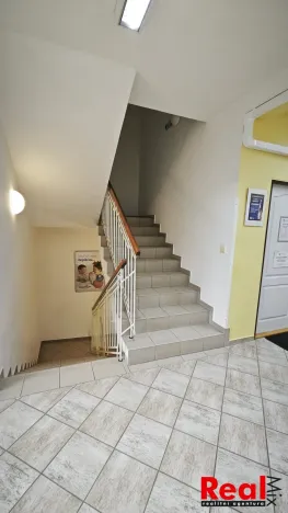 Pronájem kanceláře, Hustopeče, Mrštíkova, 12 m2