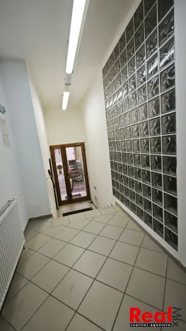 Pronájem kanceláře, Hustopeče, Mrštíkova, 12 m2
