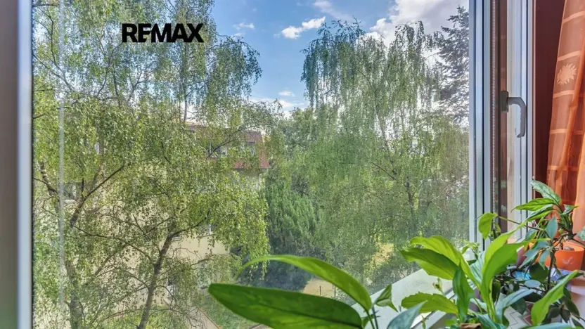 Prodej bytu 3+1, Praha - Prosek, Jablonecká, 67 m2
